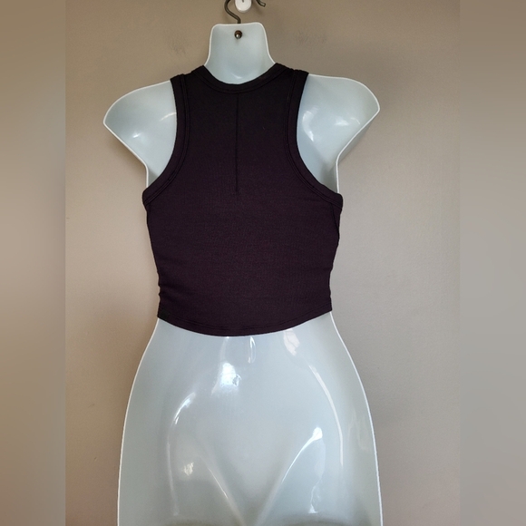 Lululemon Women Black  Tank Top, Size 2 - Picture 3 of 6